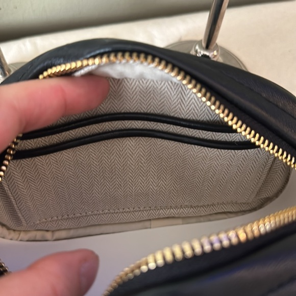 Tory Burch small Chevron Crossbody - Picture 5 of 8